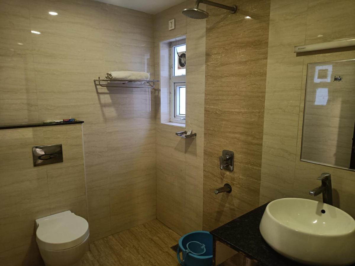 Hotel The Kings Park Residency Chennai Exterior foto