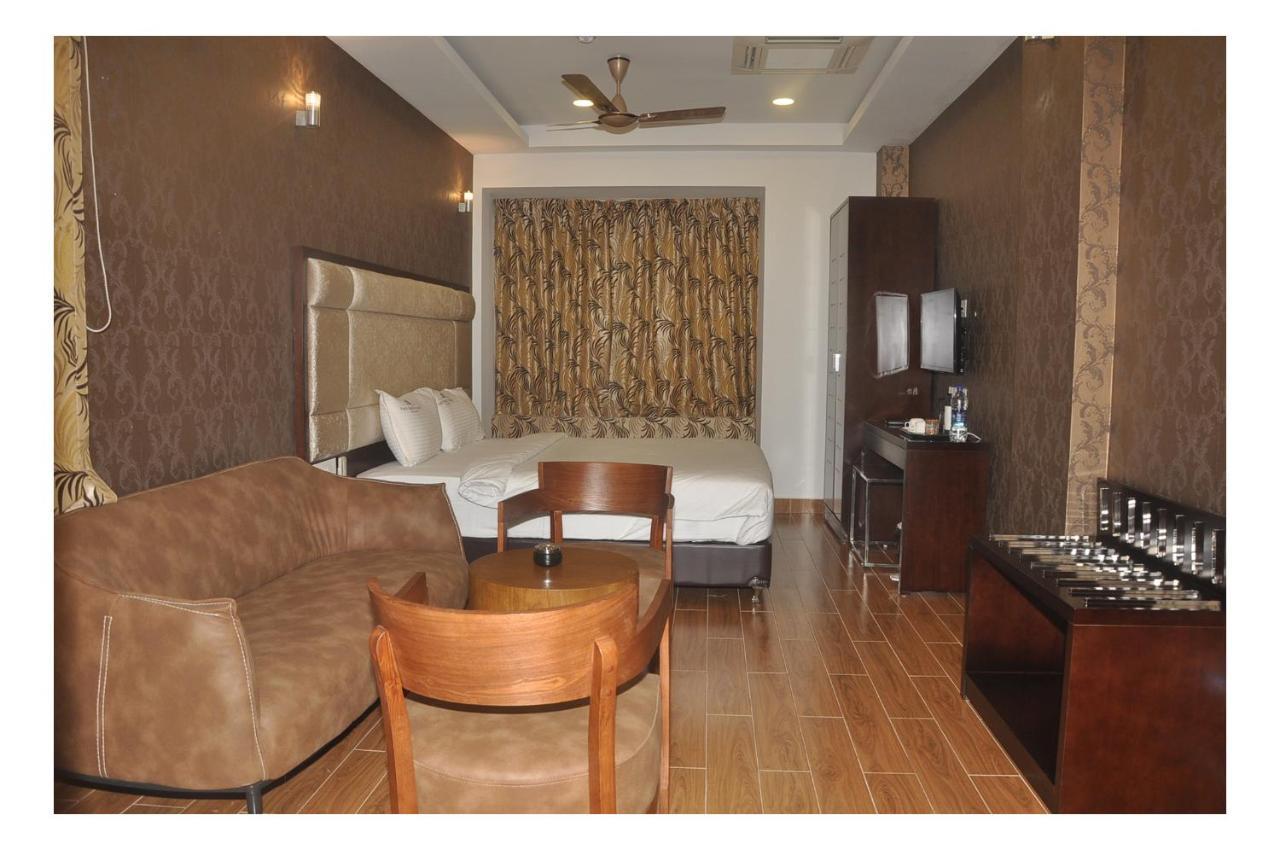 Hotel The Kings Park Residency Chennai Exterior foto