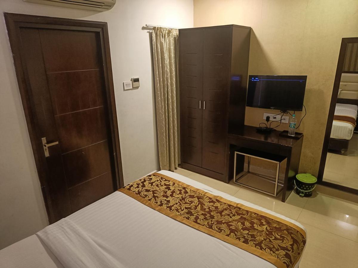 Hotel The Kings Park Residency Chennai Exterior foto